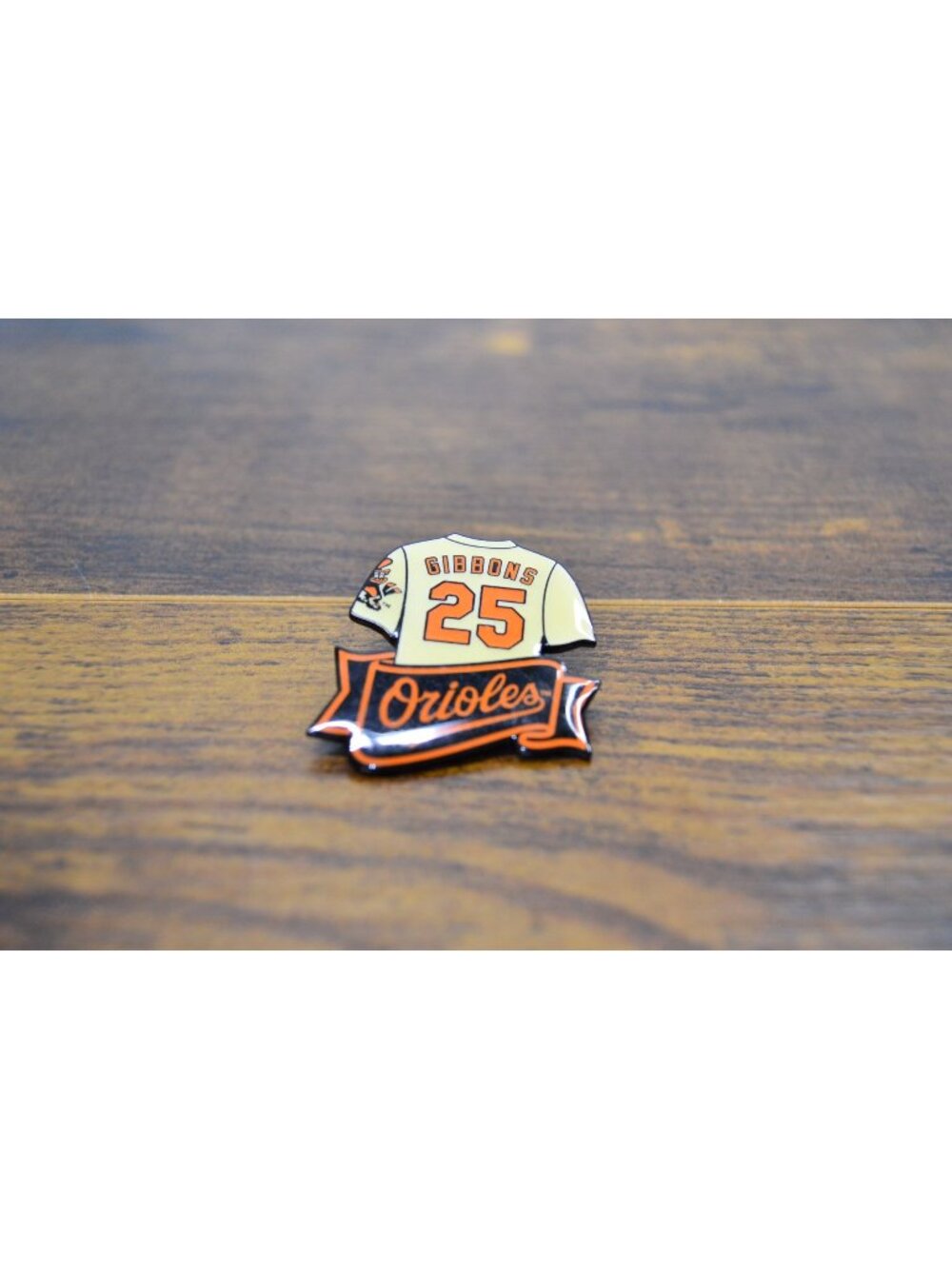 MLB Mike Gibbons #25 Baltimore Orioles Jersey Enamel pin Collectible